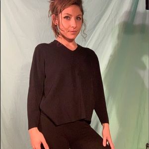 Josephine Chaus black stretchy sweater blouse